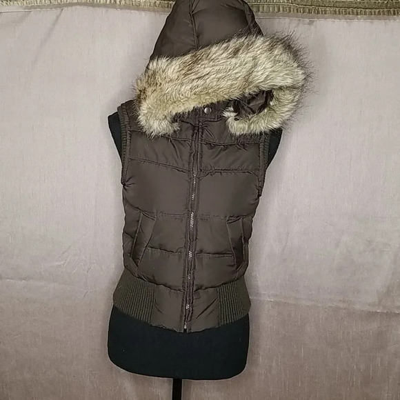 AEROPOSTALE Brown Down Feather Jacket Vest Small‎ Petite - Picture 1 of 11